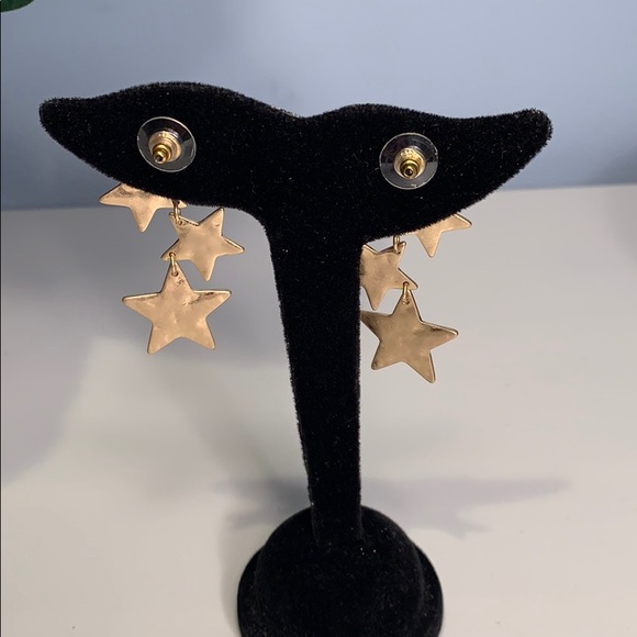 Bold Gold Tone Multi Layer Star Dangle Earrings - Picture 6 of 6